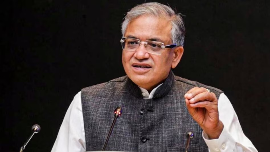 मुख्य चुनाव आयुक्त के खिलाफ महाभियोग प्रस्ताव संसद ने खारिज किया; 193 सांसदों ने उन्हें हटाने की मांग पर हस्ताक्षर किए थे