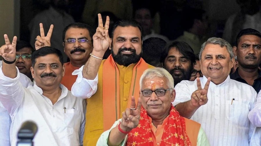 बिहार कैबिनेट विस्तार लाइव: निशांत समेत 32 मंत्री लेंगे शपथ; मंच पर मौजूद हैं PM मोदी और नीतीश कुमार