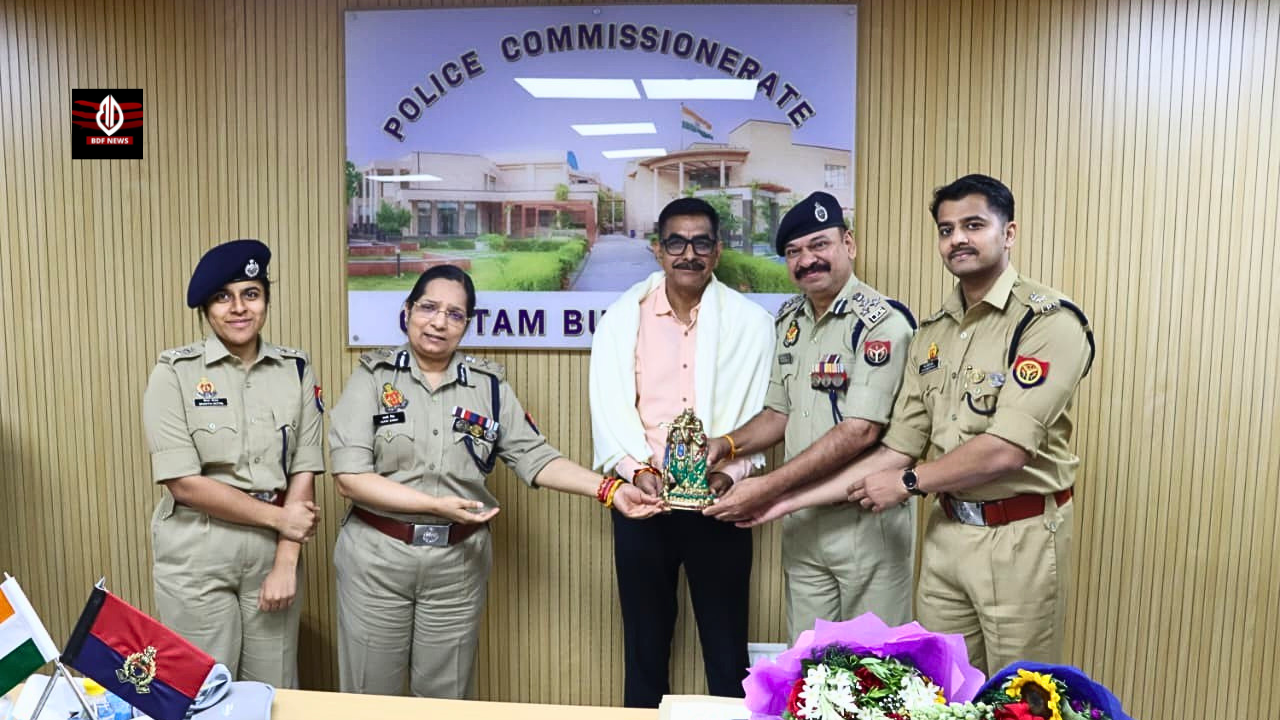 नोएडा के सहायक पुलिस आयुक्त अरविंद कुमार हुए सेवानिवृत्त, कमिश्नर लक्ष्मी सिंह ने दी सम्मानपूर्ण विदाई!
